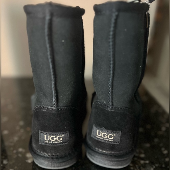UGG AUSTRALIA Tidal 3/4 Black. Brand New! Authentic Australian UGGs. US Size 10 - Picture 6 of 11